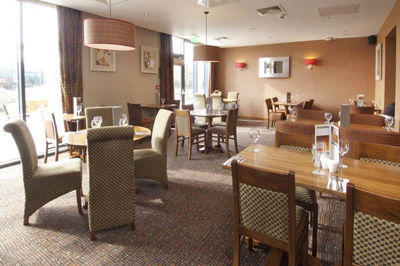 Premier Inn Stratford Upon Avon Waterways Εξωτερικό φωτογραφία