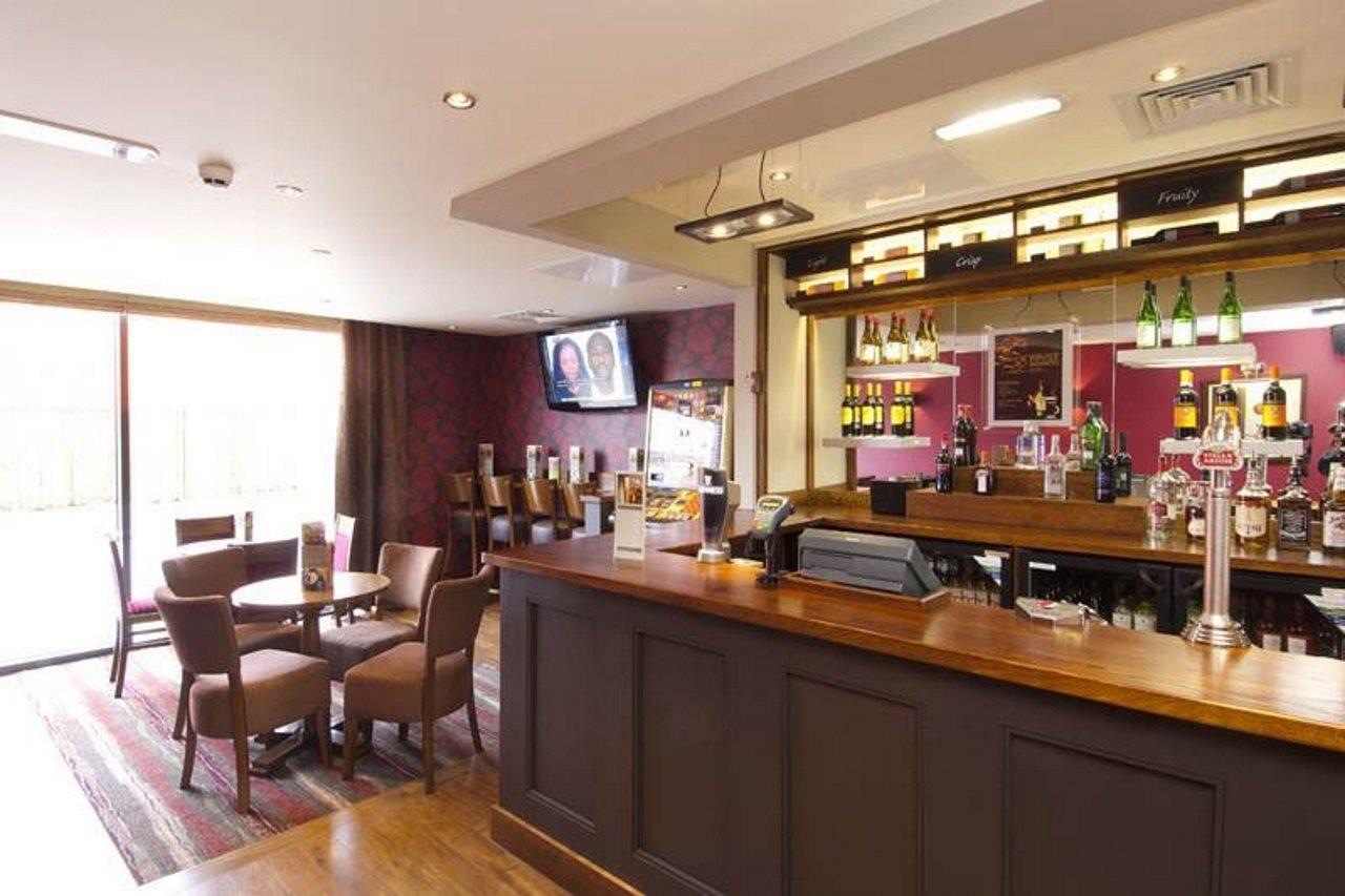 Premier Inn Stratford Upon Avon Waterways Εξωτερικό φωτογραφία