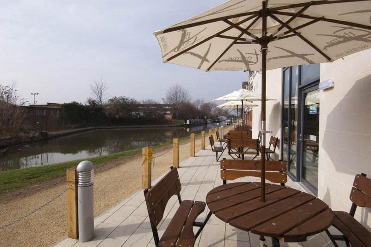 Premier Inn Stratford Upon Avon Waterways Εξωτερικό φωτογραφία