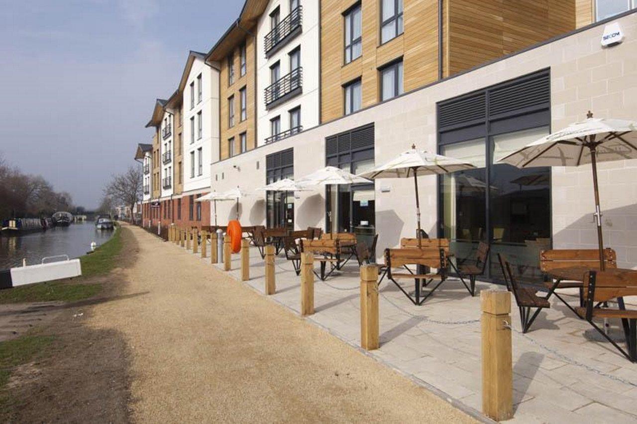Premier Inn Stratford Upon Avon Waterways Εξωτερικό φωτογραφία
